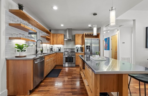 Galindo House | SocoVilla: Downtown/Pool/Golf Green/FirePit/18 Beds