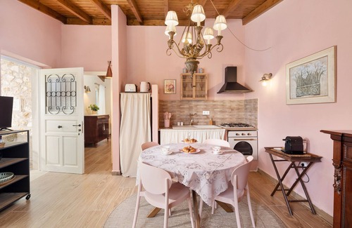 Gaios Cottage | Sofi - Danilia Luxury Cottages in Gaios Paxos - Sleeps 2 plus 2
