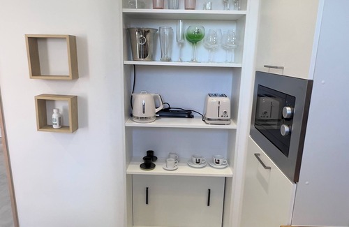 Koenigshoffen Est Apartment | Softwave Wellness Home Strasburg