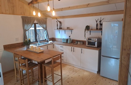 Kloof Cabin | SOH Simple Accomodation - Chic Cabin in Kloof