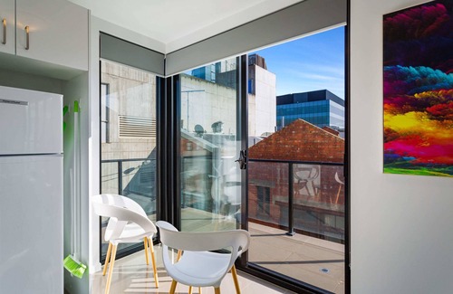 Geelong Apartment | Soho 203 - Geelong CBD Apartment