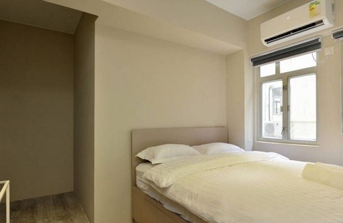 Sheung Wan Apartment | Soho Luxury Apt, New Reno *4B