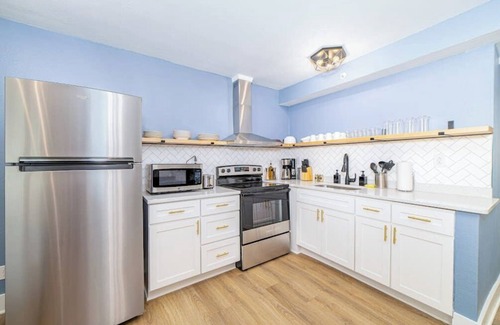 East Ocean View Apartment | Sojourn's Harborage | 9549 #8