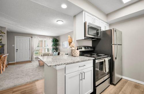 South Baton Rouge Apartment | Sol haus - a cozy, convenient, and stylish approach