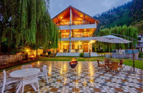 Burwa House | Solang Cottage By Snow City Farm