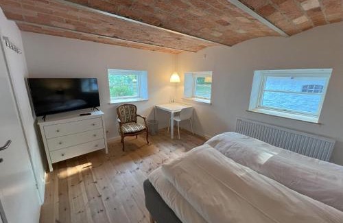 Tranbjerg J Bed & Breakfast | Solbjerg Skov B&B
