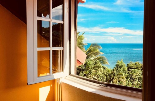 Terre-de-Bas Bed & Breakfast | Soleil là