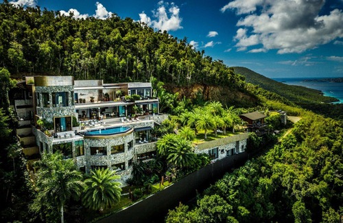 Estate Denis Bay Villa | Solenborg (3/7 Rooms)