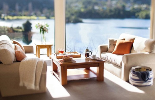 Lake Tarawera Cabin | Solitaire Lodge