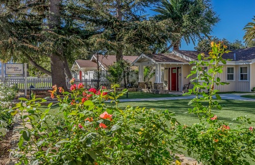 Solvang House | Solvang Alisal Cottages - Rose 1