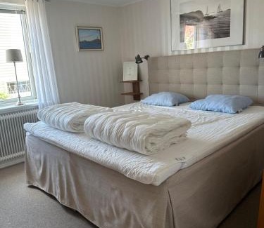 Smogen Apartment | Sommarlägenhet nära Smögenbryggan