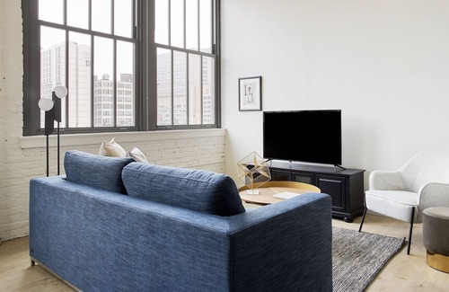 Logan Square Apartment | Sonder at Sixteen Hundred | Two-Bedroom Apartment