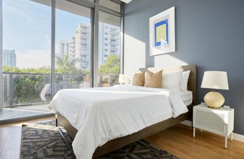 West Avenue Apartment | Sonder by Marriott Bonvoy 17WEST Apartments