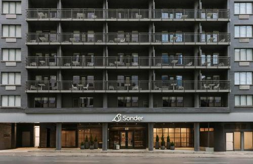 Byward Market - Parliament Hill Apartment | Sonder by Marriott Bonvoy Arlo Apartments Downtown