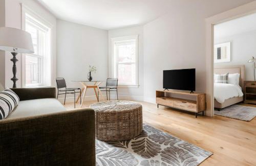 Back Bay Apartment | Sonder by Marriott Bonvoy The Magnolia Apartments Back Bay