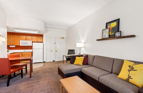 Palm Valley Hotel | Sonesta ES Suites Phoenix Goodyear
