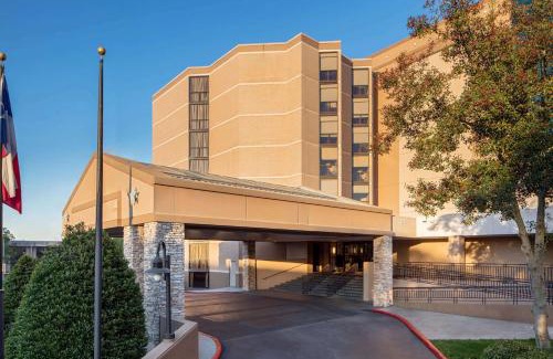 Greater Greenspoint Hotel | Sonesta Hotel Houston IAH Airport
