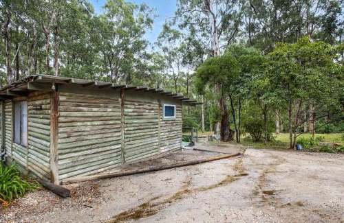 Lakes Entrance House | Song Bird