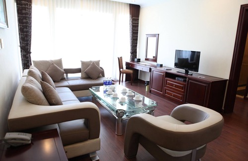Vinh Yen Hotel | Song Hong Resort