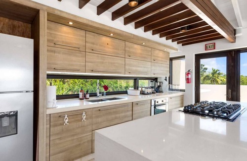Rendezvous Bay House | Songbird 4 BR Anguilla Villa
