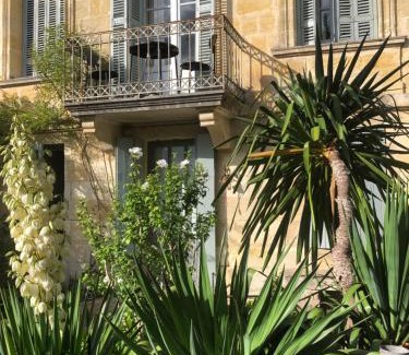 Cambes Bed & Breakfast | Songes au lit du fleuve