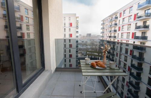 Militari Apartment | Soni Exclusive Apartments Plaza with Private Parking & Self Check-in
