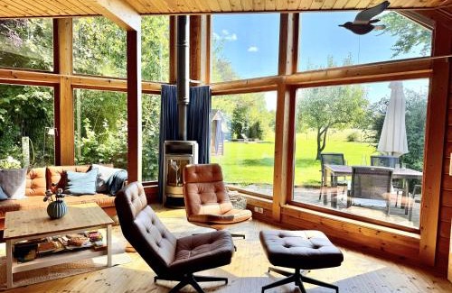 Falshoft House | Sonnenblumenhaus