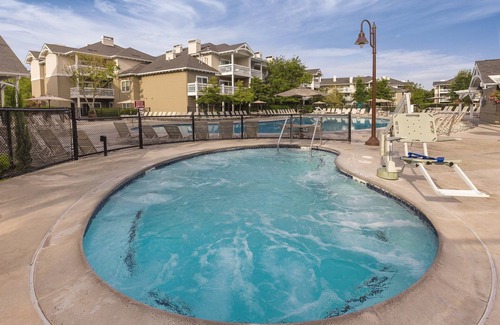 Windsor Condo | Sonoma County/Wine Country 2 Bed 2 Bath Condominium Resort