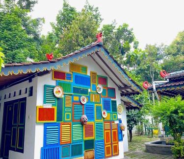 Wirobrajan House | Sonosewu Guesthouse Syariah