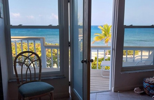West End House | Sonscape Ocean Odyssey - Home on the Beach with Stunning Views!