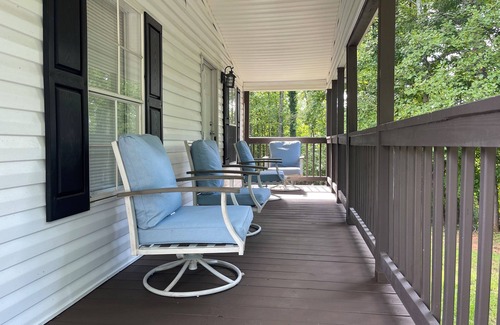 Stokes House | Soothing 3-bedroom house with AC in Winston-Salemnclose to highway nrestaurants