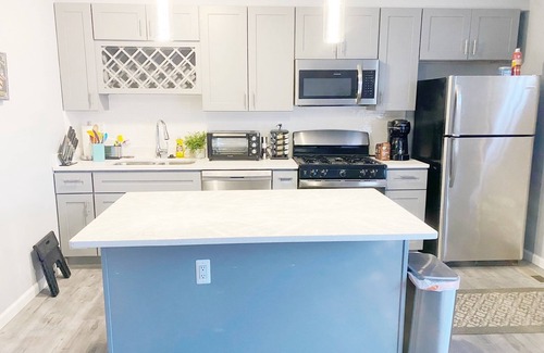 Downtown Baltimore House | Soothing 4-bedroom, 4-bath house with laundry, rec room and AC in Baltimore