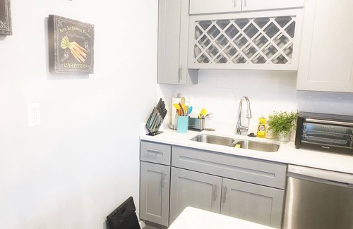 Downtown Baltimore House | Soothing 4-bedroom, 4-bath house with laundry, rec room and AC in Baltimore