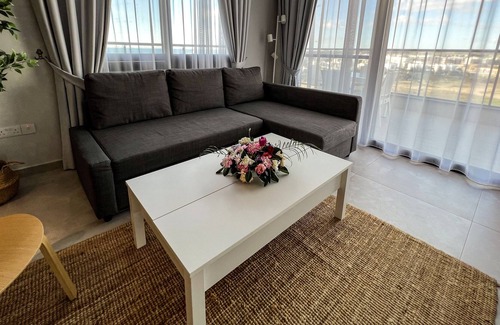 Gastria Apartment | Sophia Pool 1-Bedroom Apartment (Caesar Blue)