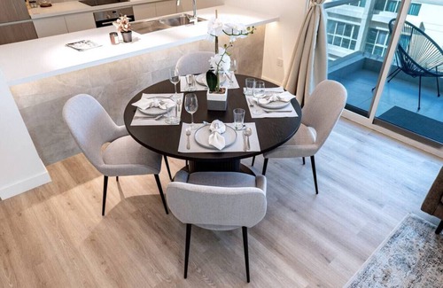 The Greens Apartment | Sophisticated & Classy - 1Bhk - The Greens