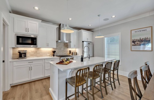Berry Hill Cottage | Soprano-private Rooftop-gr8 Walking Location