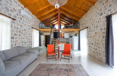 Avlana House | Sora No Mori Village