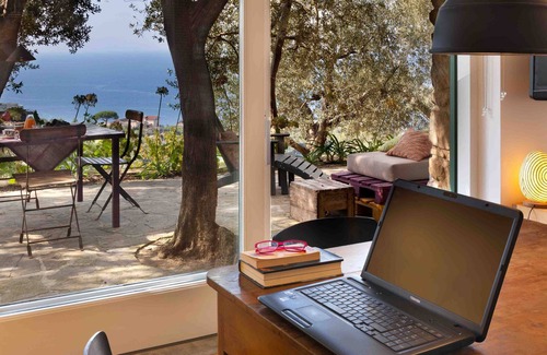 Sorrento Apartment | Sorrento houses with terrace, pool, garden, sea view, wifi