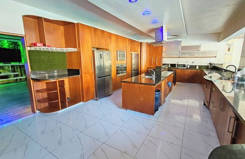 Villas Ana Maria Villa | Sosua Bachelor Party 14 to 16 Bedrooms Hollywood Style Mansion