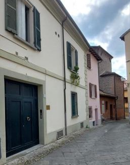 Brisighella Apartment | SOTTO la TORRE