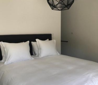 Montegrosso dʼAsti Bed & Breakfast | Sotto La Vigna Charm Stay Adults only vacation Bed and breakfast room