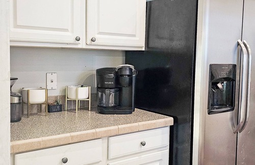 Emerald Isle House | Soul Care Cottage: 2BR/2BA Oasis w/Outdoor Kitchen & Boho Vibes