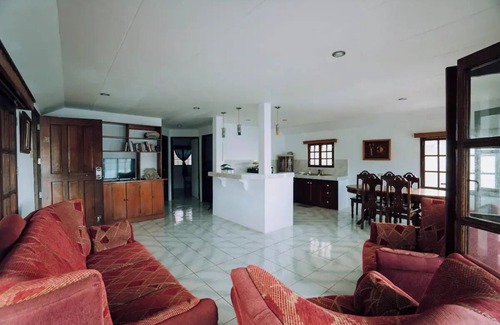 Puerto Princesa House | Soul Shine Beach House, entire house 3 bedrooms total with sapcious living areas