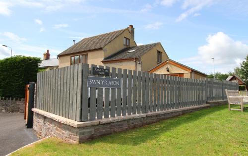 Talgarth Bed & Breakfast | Sound of the River