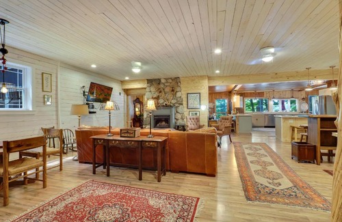 East Jordan House | South Arm Shores