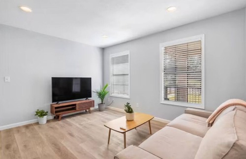 Buda House | South Austin-San Marcos Sanctuary 4-bedroom house in Buda