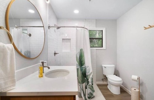Buda House | South Austin-San Marcos Sanctuary 4-bedroom house in Buda