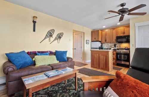 Rangeley Condo | South Branch Condo 11-1 - Cute and cozy ski in/ski out condo at Saddleback