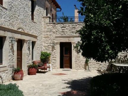 Khoustouliana House | South Crete Traditional House , Moires