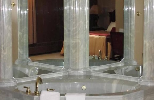 Prince Albert Hotel | South Hill Lodge